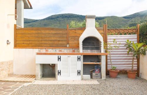 Lacona House | Appartamenti La Chiocciola - Helloelba