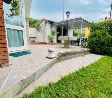Castelnuovo Magra Apartment | Appartamento Cá Medé