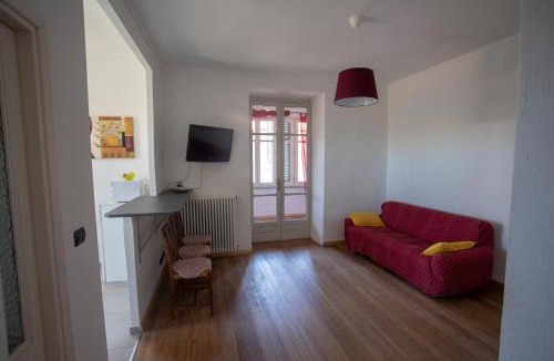 Torre Pellice Apartment | Appartamento con vista a Torre Pellice