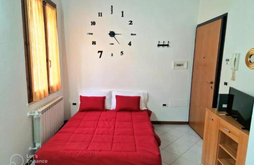 Forli Apartment | Appartamento IN CENTRO Free Wi-Fi, Self check-in