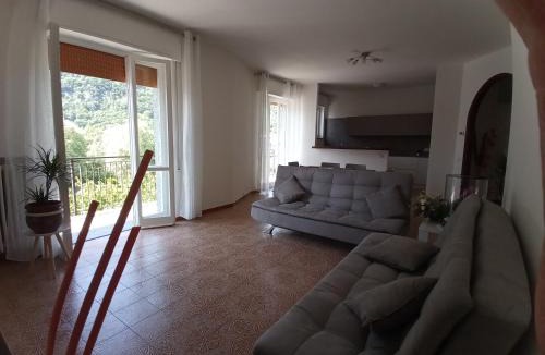 Canzo Apartment | Appartamento L'Airone Cenerino