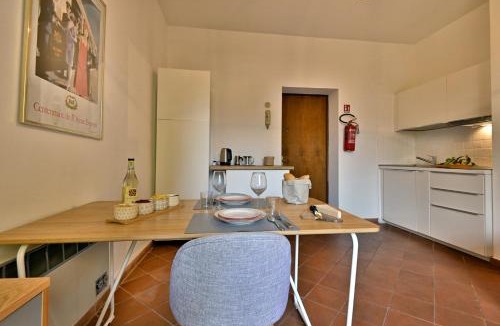 Toscolano Maderno Apartment | Appartamento Marieclaire - Theater Home