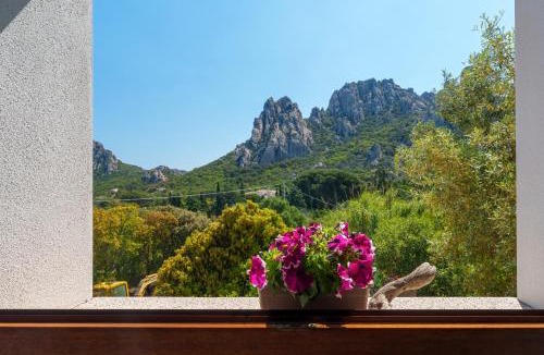 San Pantaleo Apartment | Appartamento Mountain View