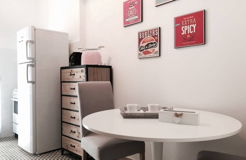 Quartiere XXXI Giuliano Dalmata Apartment | Appartamento Recentemente Ristrutturato Vicinissimo Alla Metro