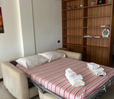 Capo Mimosa-Rollo Apartment | Appartamento Rosa