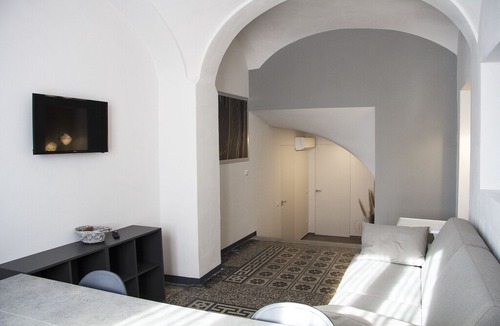 Belgirate Apartment | Appartamento Terra - La Dimora del Glicine