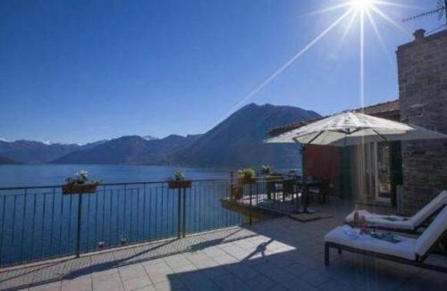 Argegno Apartment | Attico Con Grande Terrazza vista Lago