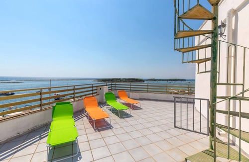 Porto Cesareo Apartment | Attico Isola dei Conigli by BarbarHouse