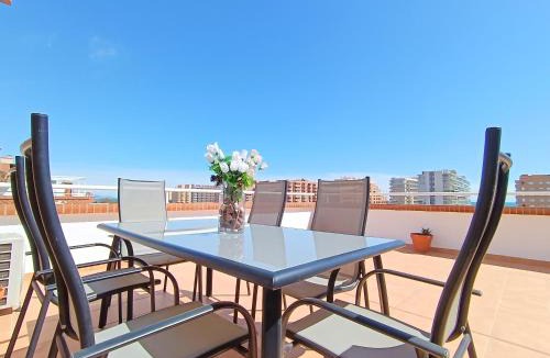 Marina d'Or Apartment | AyF MODERNO FRONTAL CON TERRAZA 40m