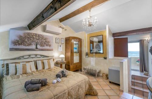 Alassio Bed & Breakfast | B&B Da Giueli Rooms On The Seafront