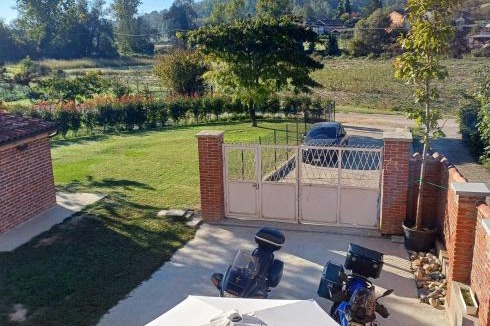 Montemagno Bed & Breakfast | B&B La RU