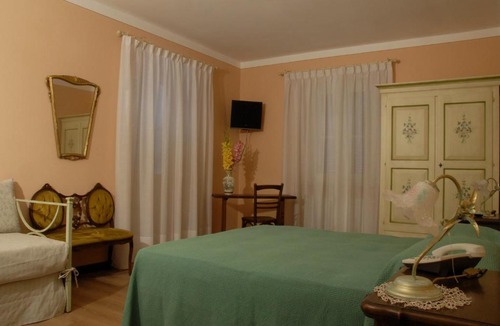 Domodossola Bed & Breakfast | B&B Le Camelie