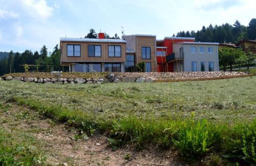 Amblar-Don Bed & Breakfast | B&B Lupo