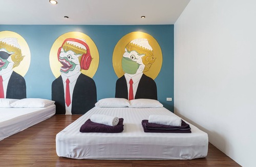 Ban Phan Thom Hostel | [B]Private Ensuit w. bathroom 5-minutes walk from Khao San Road.