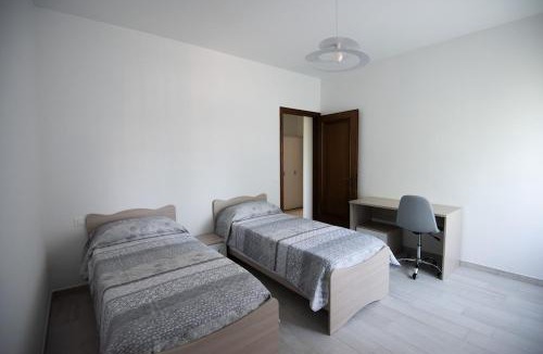 Crocetta-San Lazzaro-Modena Est Apartment | Barbieri Suite - Green, Relaxation and Comfort