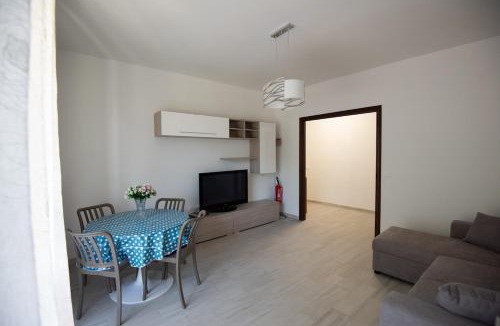 Crocetta-San Lazzaro-Modena Est Apartment | Barbieri Suite - Green, Relaxation and Comfort