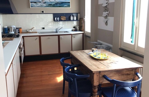 Manarola Villa | Beautiful villa overlooking the sea