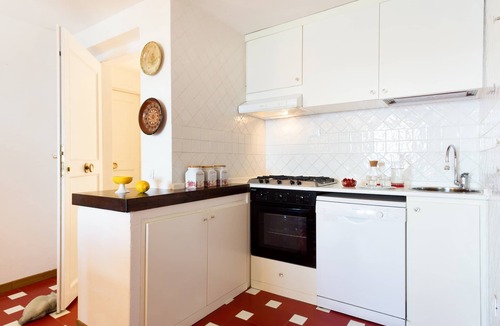 Palau Apartment | beach front first line