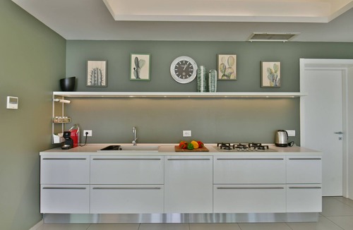 Ragusa Villa | BEACHSIDE, LUXURY APARTMENT