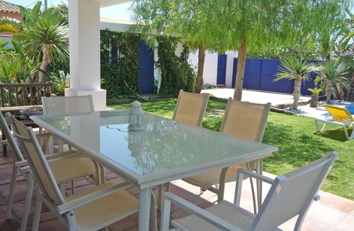Campano Villa | Beatiful villa with private swimming pool and tropical garden, Internet
