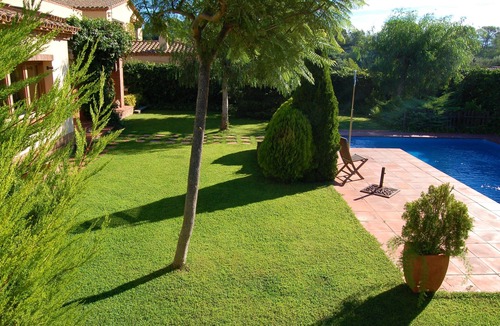 L'Hospitalet de l'Infant Villa | Beautiful villa with pool in Hospitalet de l'Infant for 8 or 10 people