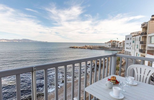 Pedrinya Apartment | Beautiful apartment for 2 guests with TV, balcony and panoramic view