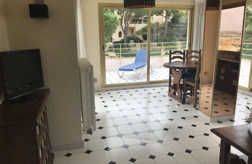 Sant Feliu de Guixols Apartment | Beautiful apartment with large terrace and spectacular views of Sant Pol bay