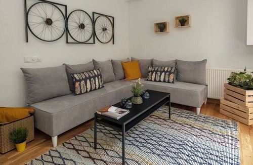 Kabatas Apartment | Beautiful duplex in the heart of Cihangir