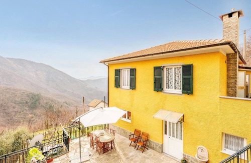 Borzonasca House | Beautiful home in Borzonasca with WiFi