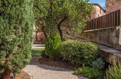 Riudaura Cottage | Beautiful house with 5 bedrooms with garden, pool and barbecue.