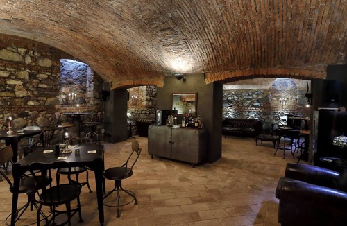 Canova Villa | Beautiful Loft in Historic Villa Near Milan, Lake Como and Monza