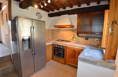 Nozanno Villa | Beautiful private villa with private pool, A/C, internet, TV, terrace, pets allowed, close to Lucca
