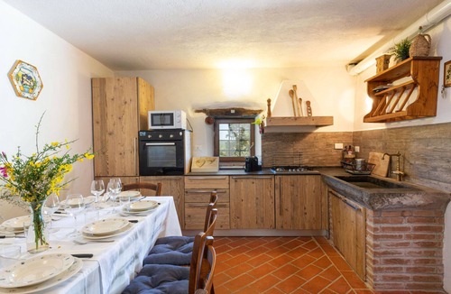 Massa Marittima House | Beautiful villa for 11 people with private pool, WIFI, TV, terrace and pets allowed