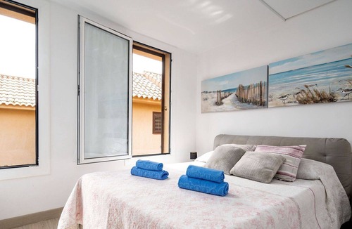 Segur de Calafell House | Beautiful villa for 5 guests with WIFI, TV, terrace and pets allowed