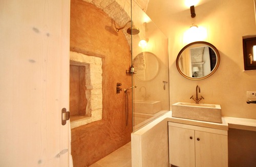 Castellana Grotte Other | Beautifully restored 16th Century farmhouse with large private pool