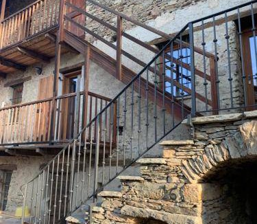 San Damiano Macra Bed & Breakfast | Bed and breakfast ∙ 2 guests