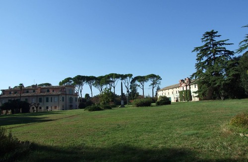 Chiesanuova House | Bedroom 2 pers, private bathroom in historical Villa with swimming pool