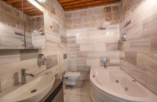Mustafapasa Hotel | Belenus Cave House