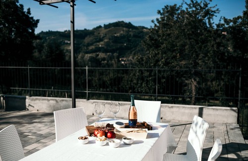 Santo Stefano Belbo House | Belvilla by OYO La casa di Elso