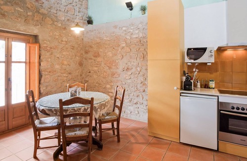 Pira Apartment | Belvilla by OYO Cal Capdevila 2