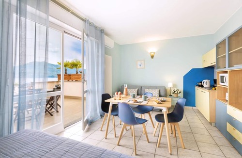 Oggebbio Apartment | Bilocale 6 with balcony/terrace