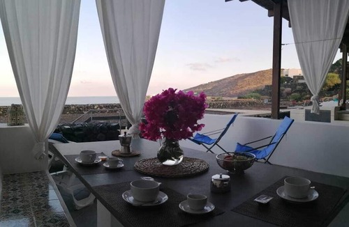 Pantelleria Apartment | Black Pearl The Dammusi of Scauri