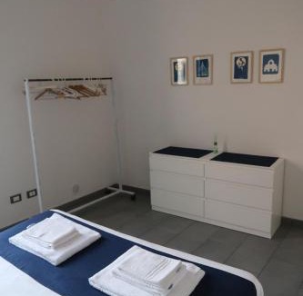 Isolotto Apartment | Blue Apartment