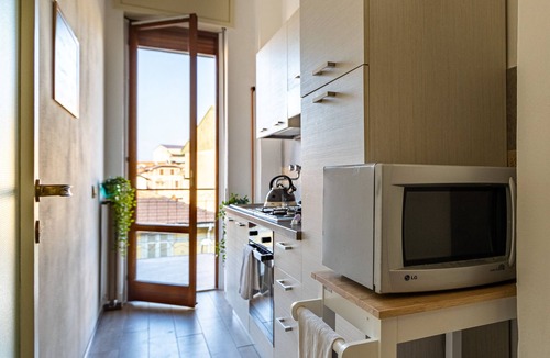 Arona Apartment | Blue Wave Apartment [ Arona - Lago Maggiore]