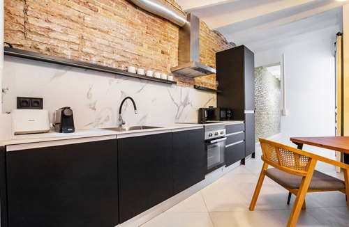 La Sagrada Familia Apartment | Blueground | Sagrada Família, AC, w/d, elevator