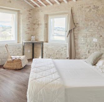 Cingoli House | Borgo della Spiga - Adult Friendly Country House
