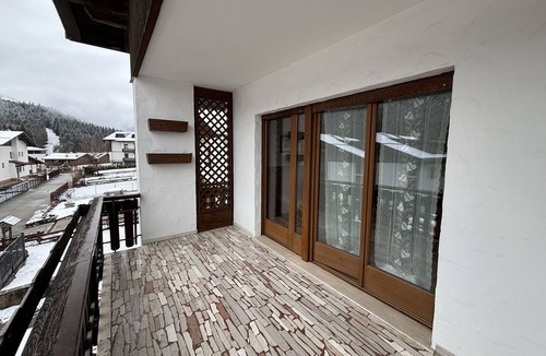 Pieve di Cadore Apartment | Bright and spacious apartment, convenient to services, only 30 minutes from Cortina