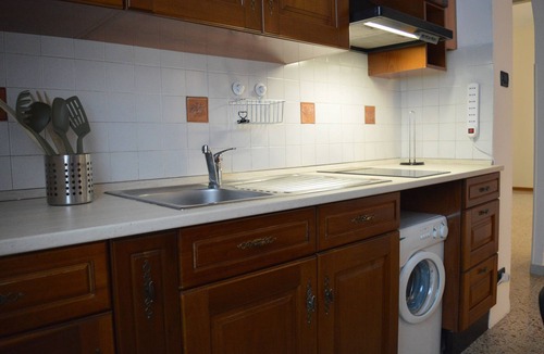 Candiolo Apartment | Bright apartment in the town center, very close to services, shops