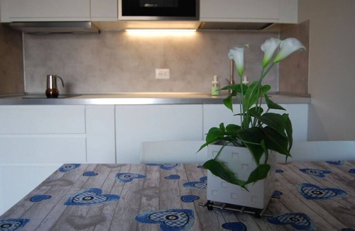 Grado Apartment | Bright, renovated apartment with two rooms and parking space - 300m from the sea