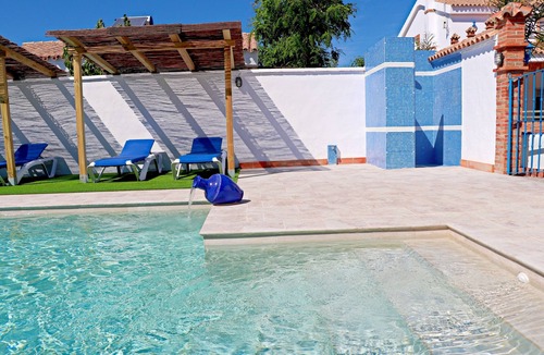 Conil de la Frontera Apartment | Bungalow with Wi-Fi and shared pool